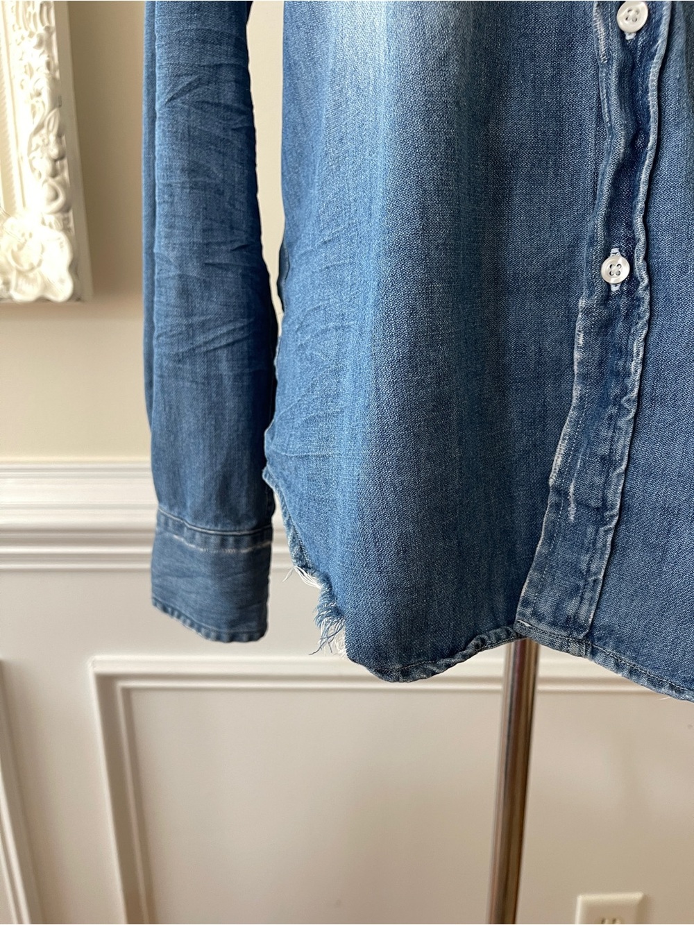 Frank and Frank Eileen Denim Eileen Relaxed Button Up Shirt Size Small - Picture 4 of 7
